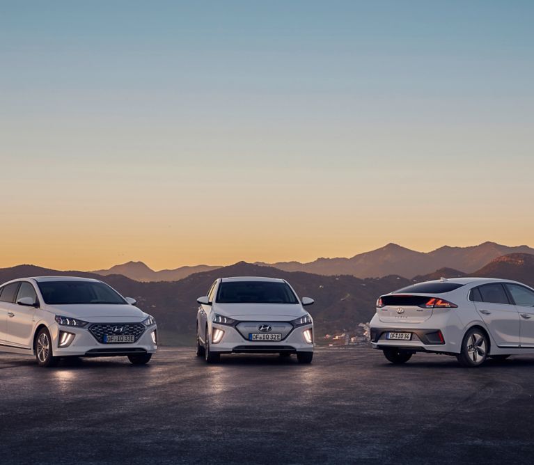 Hyundai ioniq deals electric safety rating